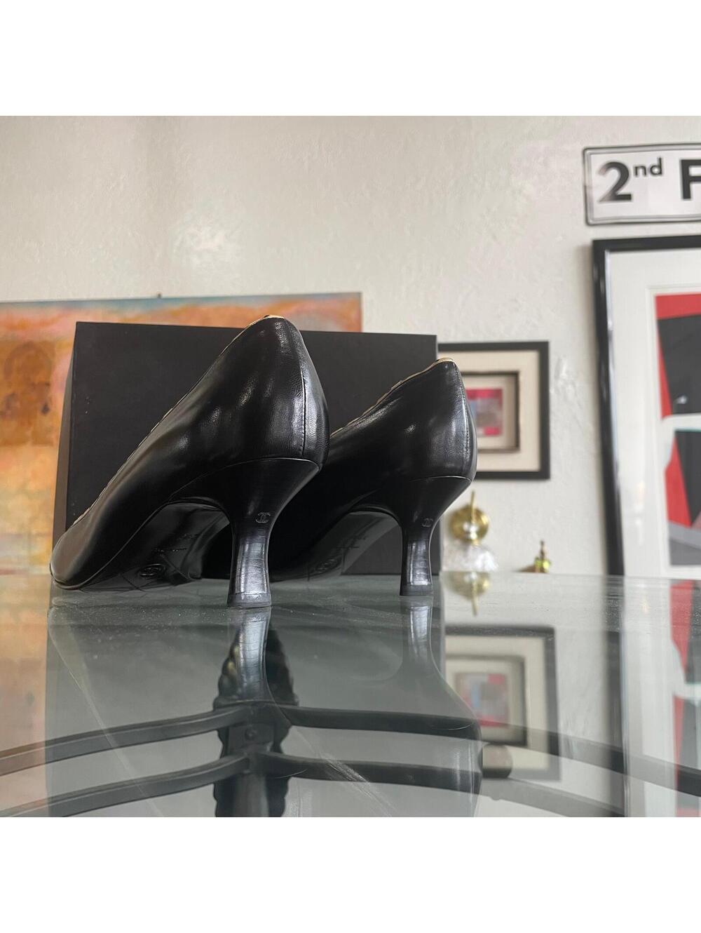 Chanel 2004 Black Point Toe Pumps | Size 39.5/9.5 - Picture 3 of 7